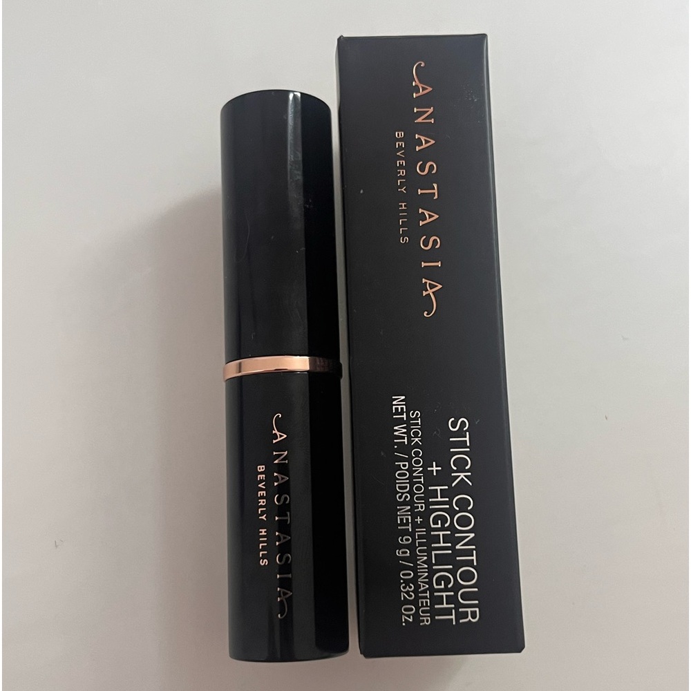 anastasia stick contour + highlight